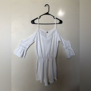 White knit romper NEW